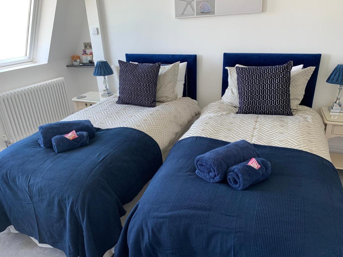 Lazy Waves Boutique B&B New Quay Esterno foto