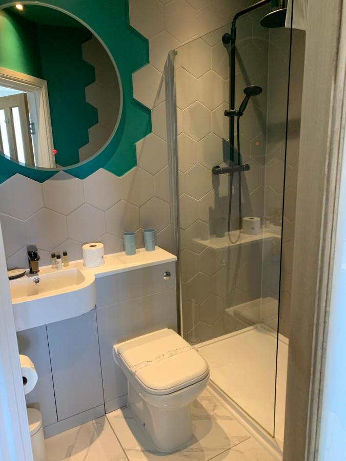 Lazy Waves Boutique B&B New Quay Esterno foto