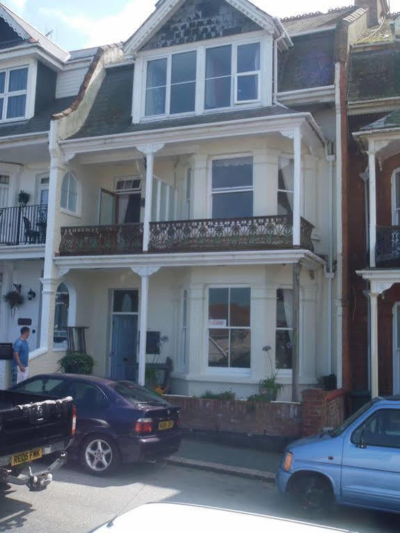 Lazy Waves Boutique B&B New Quay Esterno foto