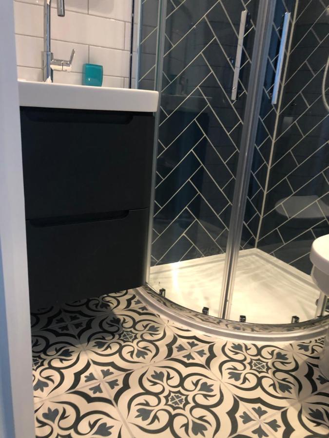 Lazy Waves Boutique B&B New Quay Esterno foto